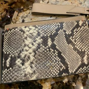 India Hicks wristlet